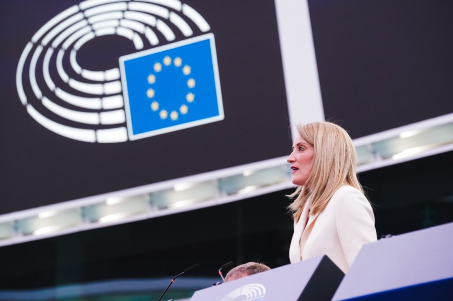 Роберта Мецола е избрана за председател на Европейския парламент