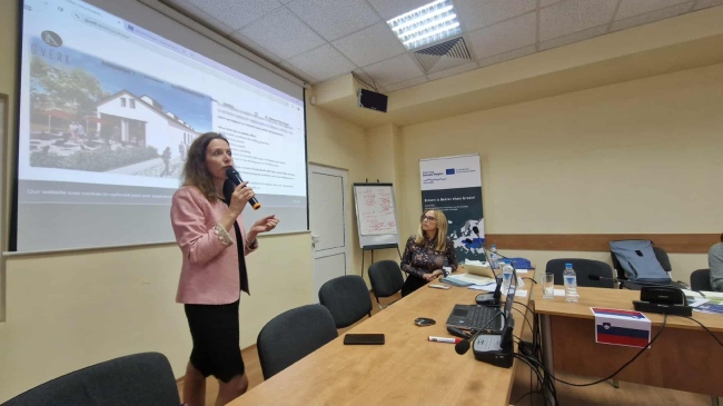 Четвърта присъствена среща на партньорите и учебно посещение по проект ReInd-BBG във Враца, България